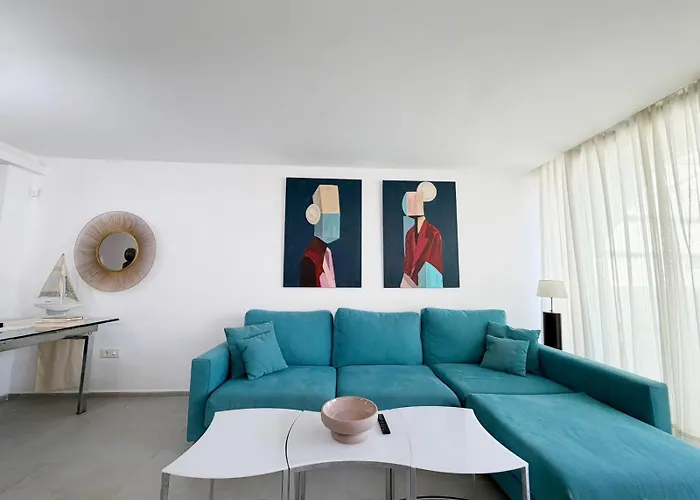 Quality & Luxury Villa *